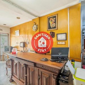 OYO 1945 Hotel Bali Indah